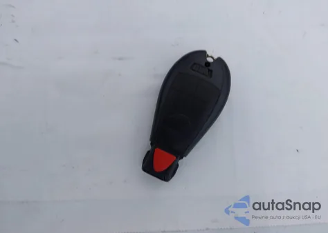 2011 Jeep Grand Cherokee Laredo из США, поврежденный, VIN 1J4RR4GG7BC551271